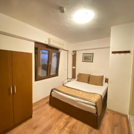 Konak Hotel Kaleici Hotel 2*
