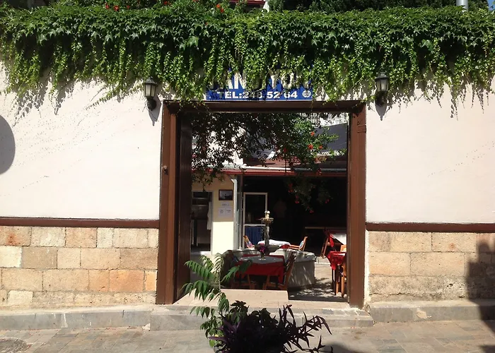 Ξενοδοχείο Konak Hotel Kaleici