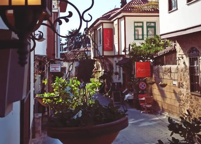 Konak Hotel Kaleici Ξενοδοχείο Αττάλεια